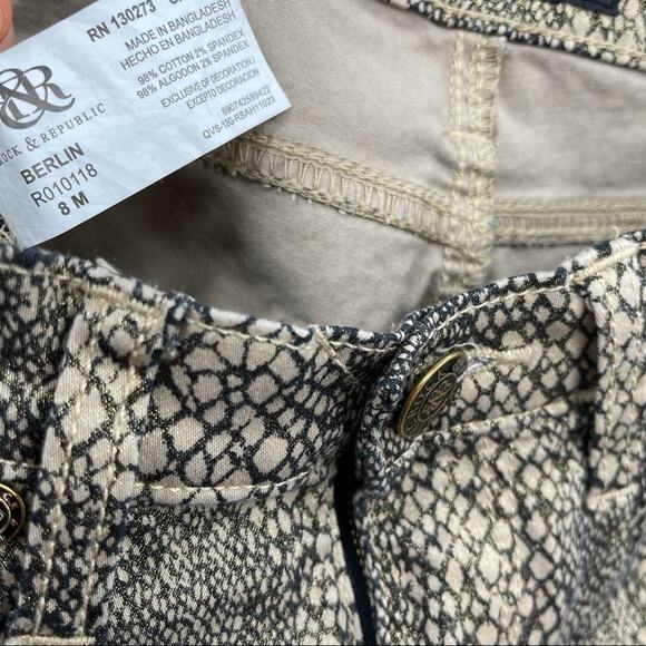 Rock & Republic metallic snake skin jeans s 8 - Picture 8 of 8